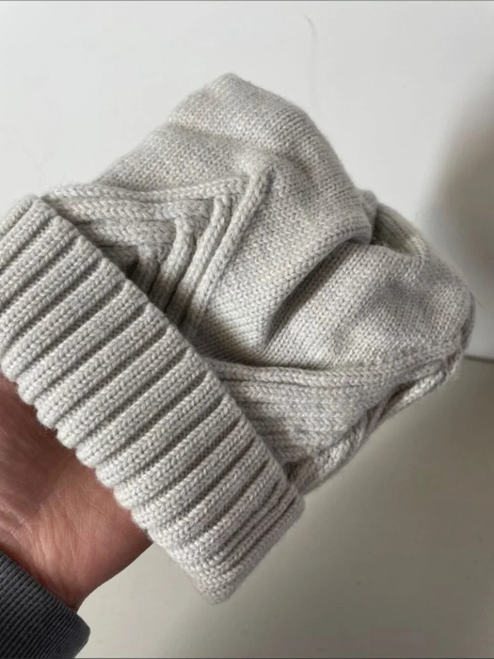 Arcteryx Kids Wool Light Gray Ribbed Fold Over Beanie Oatmeal Winter Hat Unisex